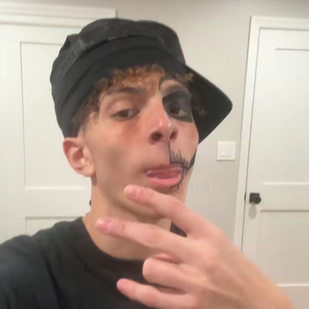 adammshar