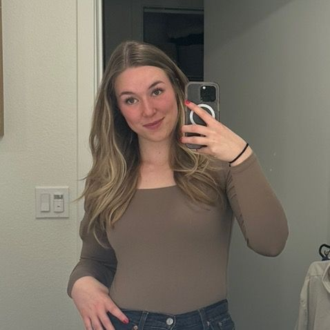Claire | NURSING STUDENT