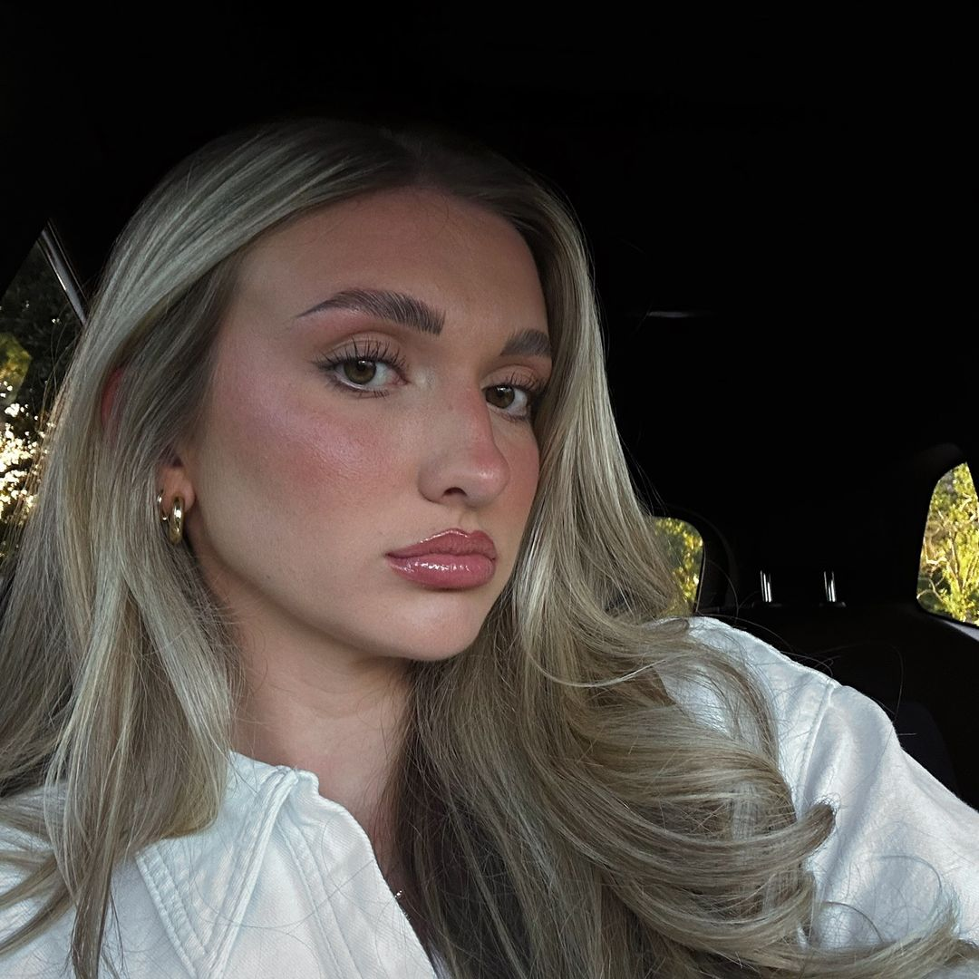 BAILIE ROBERTS