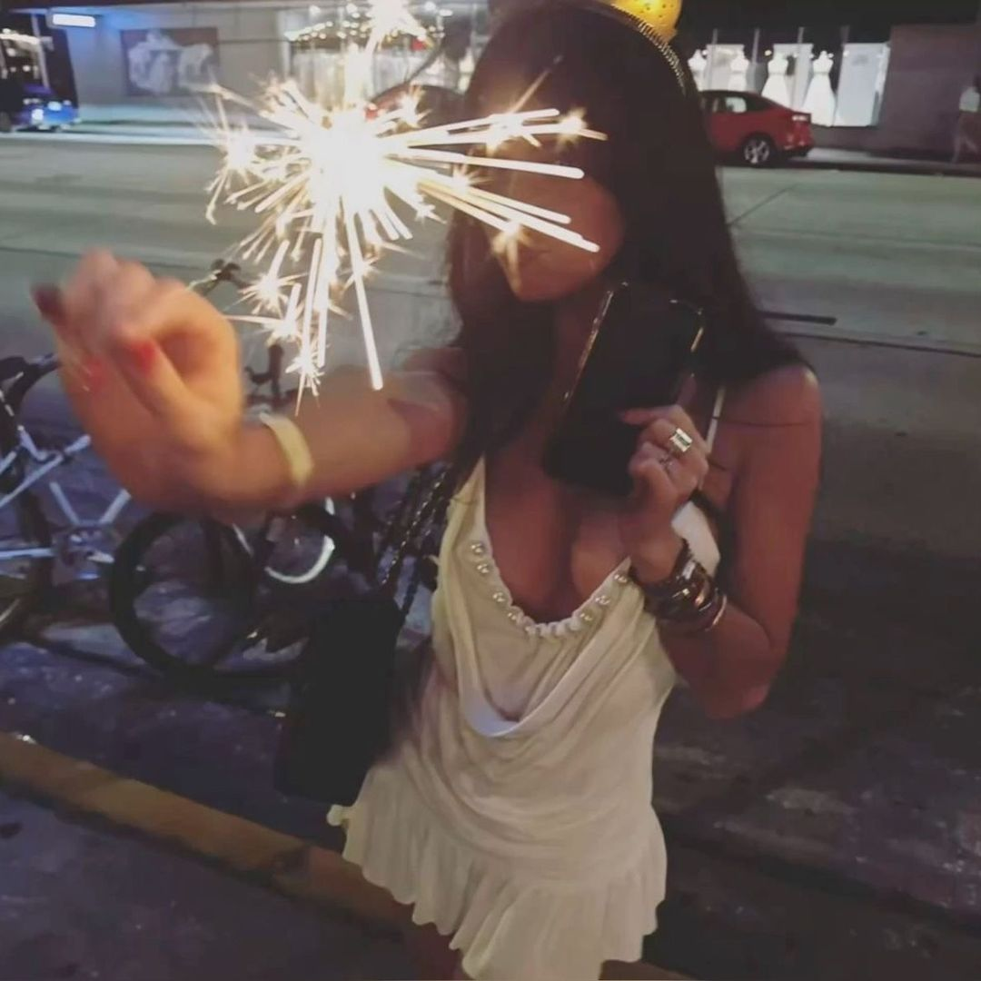 ⋆˚࿔ 𝐚𝐛𝐛𝐲 ᥫ᭡ 💋ྀིྀིྀ