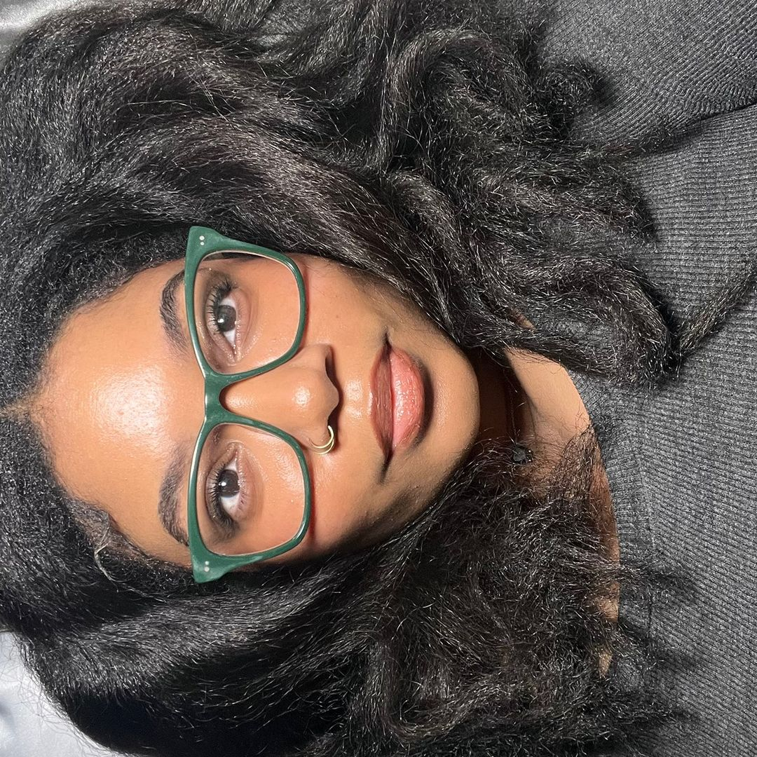 Aari | Beauty Creator