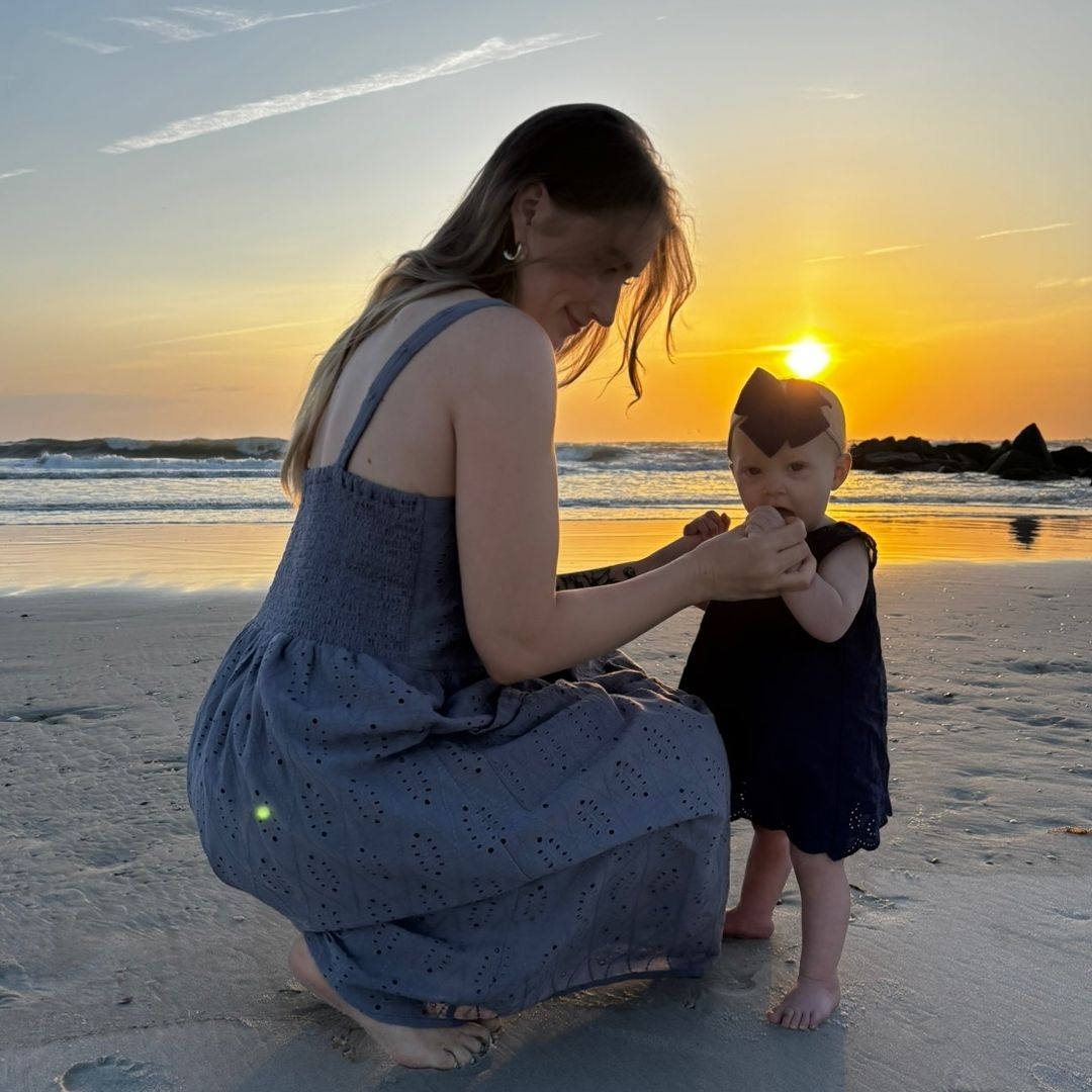 Cait | first time mom