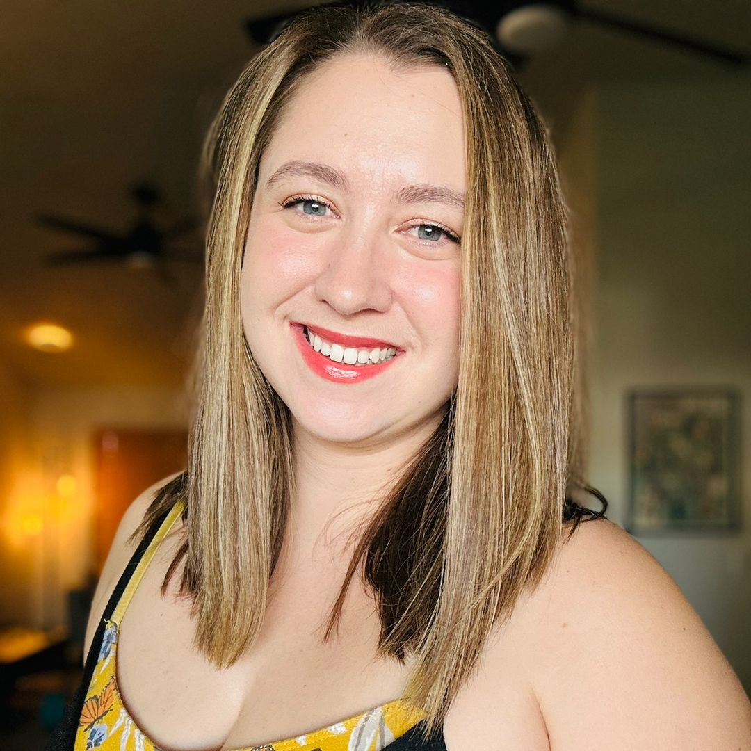 Hayley | Skincare • Makeup
