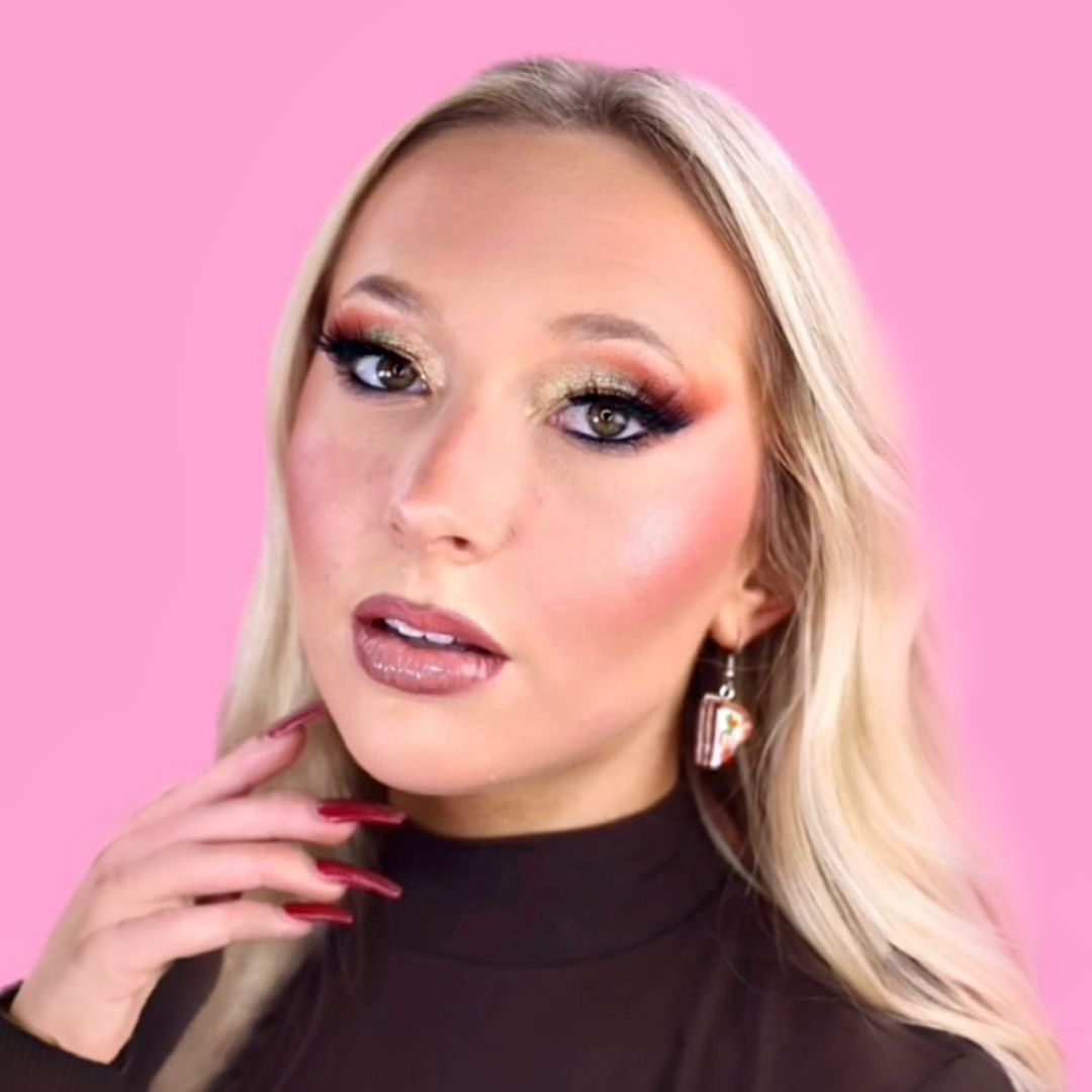 21makeupaddictions