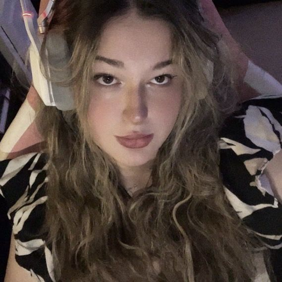 samanthiiana | twitch streamer